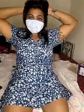 Snapshot of IndieSM chatting on February 2025 06:15:02 PM IndieSM online show from February 2025 06:15:02 PM