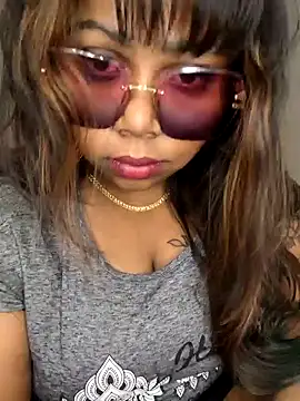 Snapshot of IndieSM chatting on February 2025 05:58:02 PM IndieSM online show from February 2025 05:58:02 PM