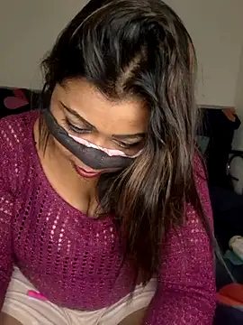 Snapshot of IndieSM chatting on March 2025 06:26:02 PM IndieSM online show from March 2025 06:26:02 PM