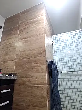 divinityros online show from November 2025 05:28:02 AM