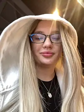 Holly Molii online show from January 2025 08:14:02 AM