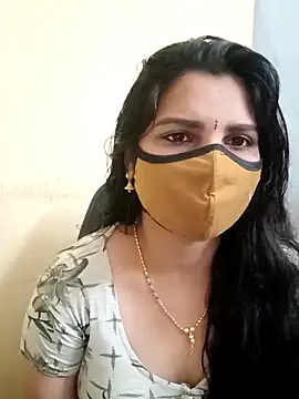 Snapshot of yourtamilcouple chatting on March 2025 06:01:02 PM yourtamilcouple online show from March 2025 06:01:02 PM