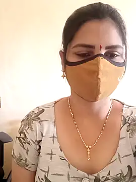 Snapshot of yourtamilcouple chatting on March 2025 07:41:01 AM yourtamilcouple online show from March 2025 07:41:01 AM