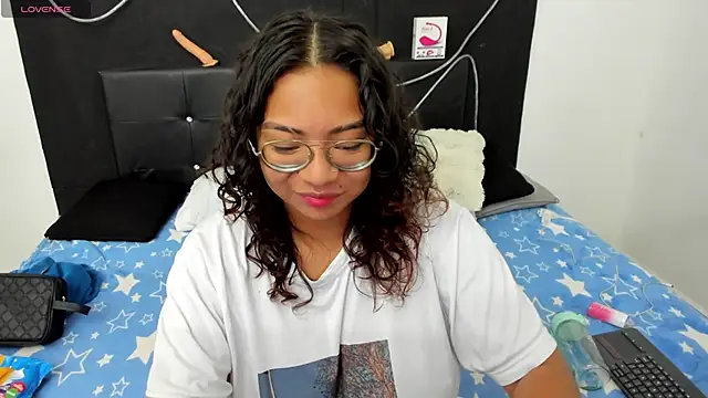 Snapshot of im_angels77 chatting on February 2025 02:26:02 AM im angels77 online show from February 2025 02:26:02 AM