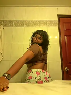 Snapshot of im_angels77 chatting on September 2025 04:23:02 AM im angels77 online show from September 2025 04:23:02 AM