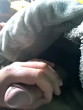 paudeliciosoo online show from October 2025 05:25:01 PM