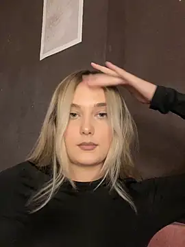 Alisa Rise online show from October 2025 02:26:02 PM