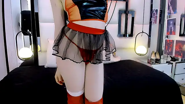 alixxon1 online show from December 2025 05:09:01 PM