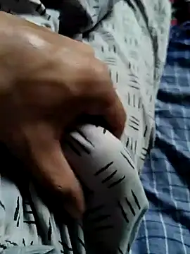 Snapshot of William390 chatting on December 2024 02:13:02 AM William390 online show from December 2024 02:13:02 AM