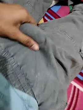 Snapshot of William390 chatting on January 2025 09:51:02 PM William390 online show from January 2025 09:51:02 PM