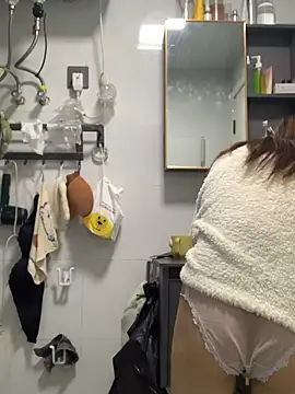 Aimeil online show from March 2026 04:43:01 PM