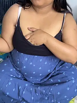 RDX BOY28 online show from November 2025 05:56:02 AM