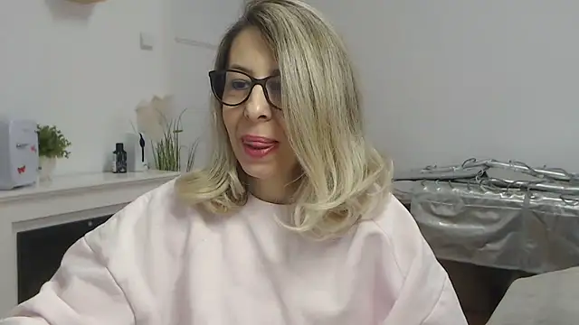 SukyGirl online show from February 2025 09:36:02 AM