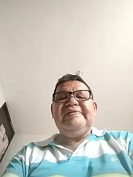 Snapshot of catatunboculion chatting on December 2025 02:44:01 PM catatunboculion online show from December 2025 02:44:01 PM