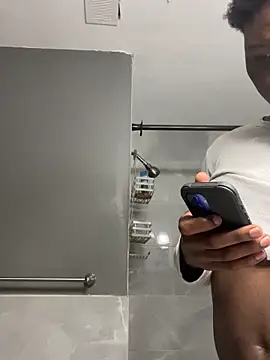 Festivitiesking1 online show from November 2025 01:23:01 PM