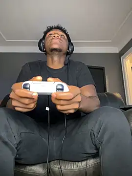 Festivitiesking1 online show from November 2025 01:22:02 PM