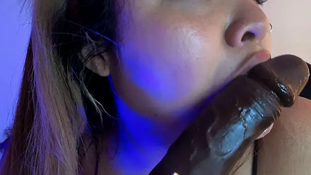 Agatha humidity online show from December 2025 12:23:02 PM