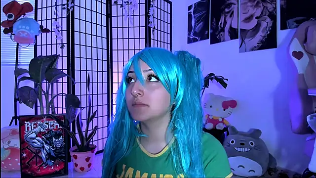 julyana  online show from October 2025 04:09:02 PM