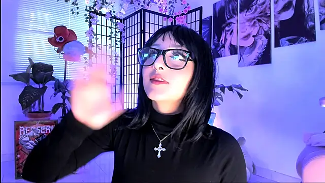 julyana  online show from November 2025 03:24:01 PM