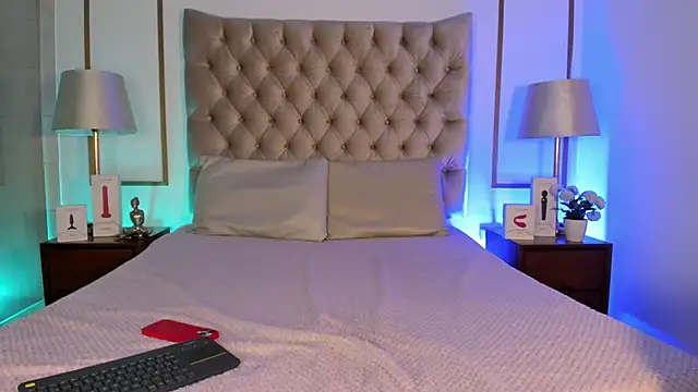 GigiVolkova online show from October 2025 03:58:02 AM