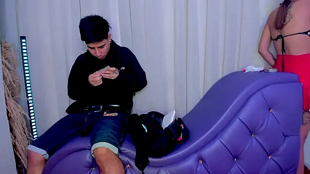 Yourslust  online show from December 2025 08:03:02 PM