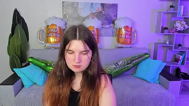 Snapshot of BonneyLove chatting on October 2025 05:41:02 PM BonneyLove online show from October 2025 05:41:02 PM