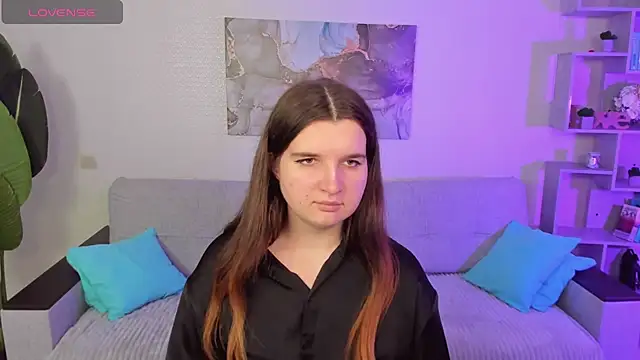 Snapshot of BonneyLove chatting on October 2025 09:23:01 PM BonneyLove online show from October 2025 09:23:01 PM