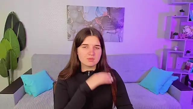 Snapshot of BonneyLove chatting on October 2025 08:39:01 PM BonneyLove online show from October 2025 08:39:01 PM