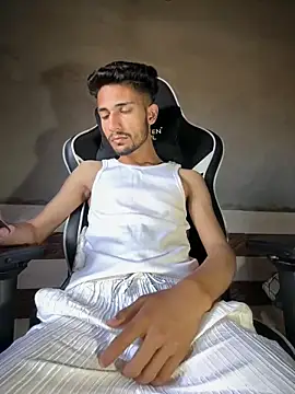 AjaxStar online show from April 2026 11:00:01 AM