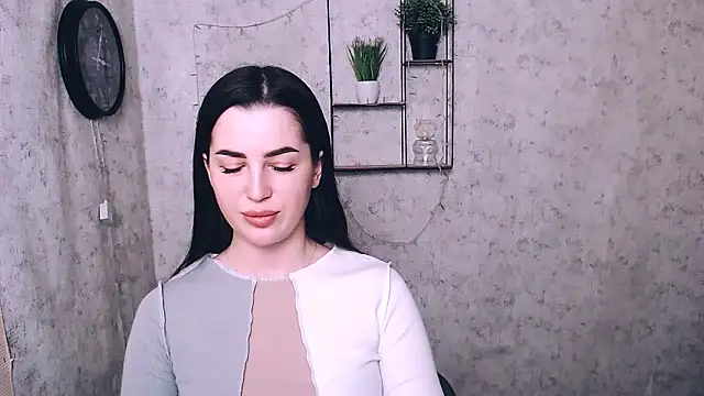 Snapshot of DivaKaily_ chatting on December 2024 08:51:02 AM DivaKaily  online show from December 2024 08:51:02 AM