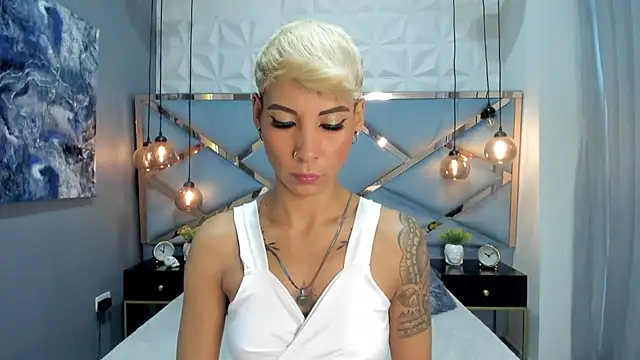MiaMorgan  online show from December 2024 12:15:01 PM
