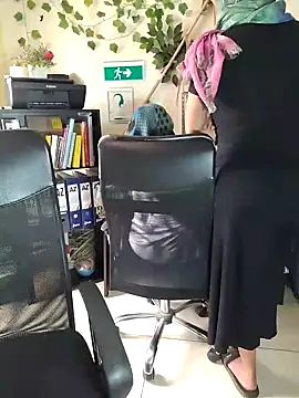 Snapshot of NAJWA-ARAB chatting on January 2025 05:53:01 PM NAJWA-ARAB online show from January 2025 05:53:01 PM