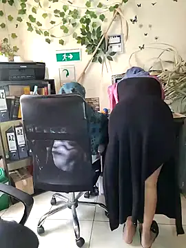 Snapshot of NAJWA-ARAB chatting on February 2025 02:04:02 PM NAJWA-ARAB online show from February 2025 02:04:02 PM