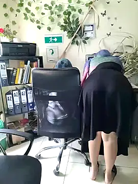 Snapshot of NAJWA-ARAB chatting on February 2025 05:09:01 PM NAJWA-ARAB online show from February 2025 05:09:01 PM