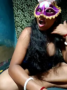 AparnaBoudi online show from November 2025 06:41:04 PM