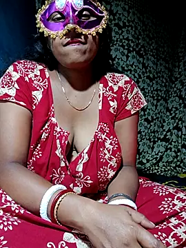 AparnaBoudi online show from November 2025 06:08:02 PM