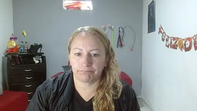 emperabigbootybigass online show from March 2025 12:22:01 PM