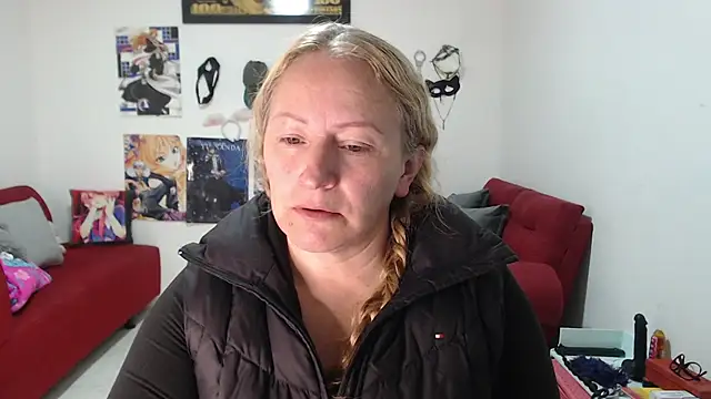 emperabigbootybigass online show from October 2025 12:23:02 PM