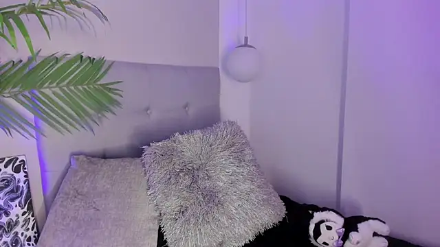 Snapshot of Manu_Velez chatting on January 2025 02:32:01 PM Manu Velez online show from January 2025 02:32:01 PM