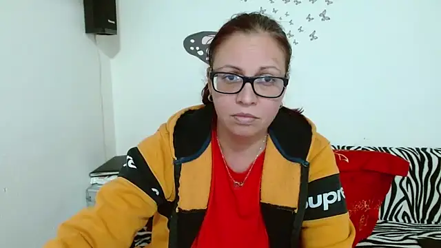 LadyHellene online show from January 2026 05:27:02 PM