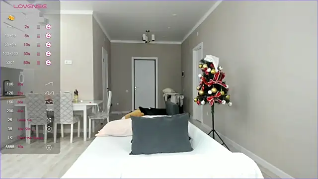 sailorrmoon online show from December 2024 12:57:02 PM