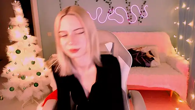 Snapshot of Sweet_Richal chatting on December 2024 10:07:02 PM Sweet Richal online show from December 2024 10:07:02 PM