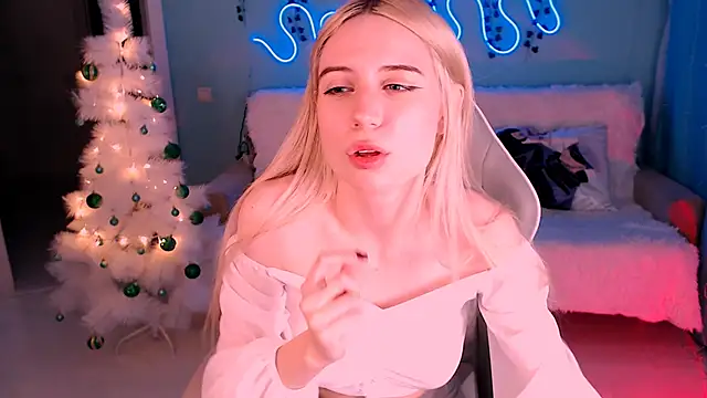 Snapshot of Sweet_Richal chatting on December 2024 01:11:02 AM Sweet Richal online show from December 2024 01:11:02 AM