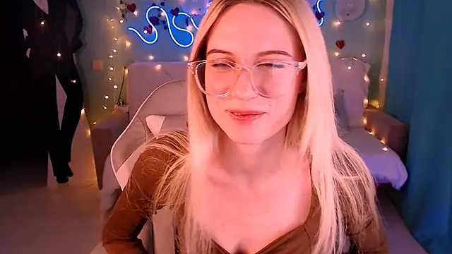 Snapshot of Sweet_Richal chatting on February 2025 01:15:01 AM Sweet Richal online show from February 2025 01:15:01 AM