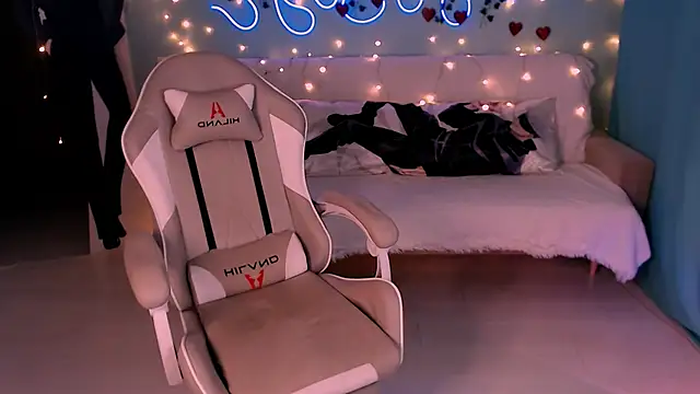 Snapshot of Sweet_Richal chatting on February 2025 01:24:01 AM Sweet Richal online show from February 2025 01:24:01 AM