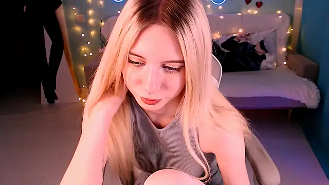 Snapshot of Sweet_Richal chatting on March 2025 01:27:02 AM Sweet Richal online show from March 2025 01:27:02 AM