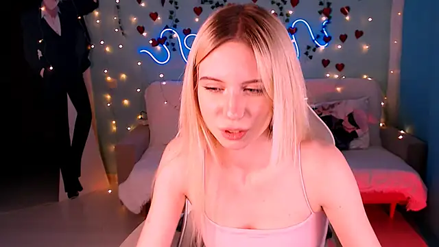 Snapshot of Sweet_Richal chatting on March 2025 01:14:01 AM Sweet Richal online show from March 2025 01:14:01 AM