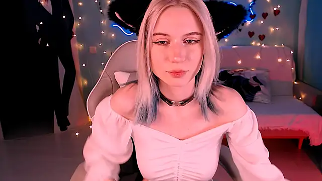 Snapshot of Sweet_Richal chatting on March 2025 10:06:02 PM Sweet Richal online show from March 2025 10:06:02 PM