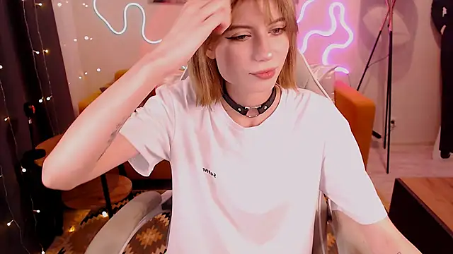 Snapshot of Sweet_Richal chatting on October 2025 08:38:01 PM Sweet Richal online show from October 2025 08:38:01 PM