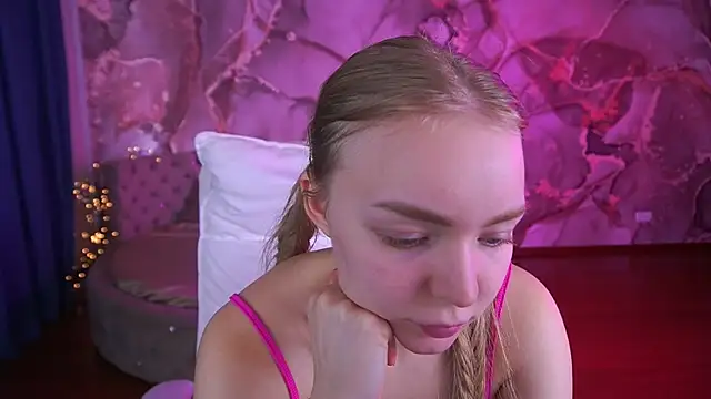 EmilySunshineS online show from October 2025 08:20:02 AM